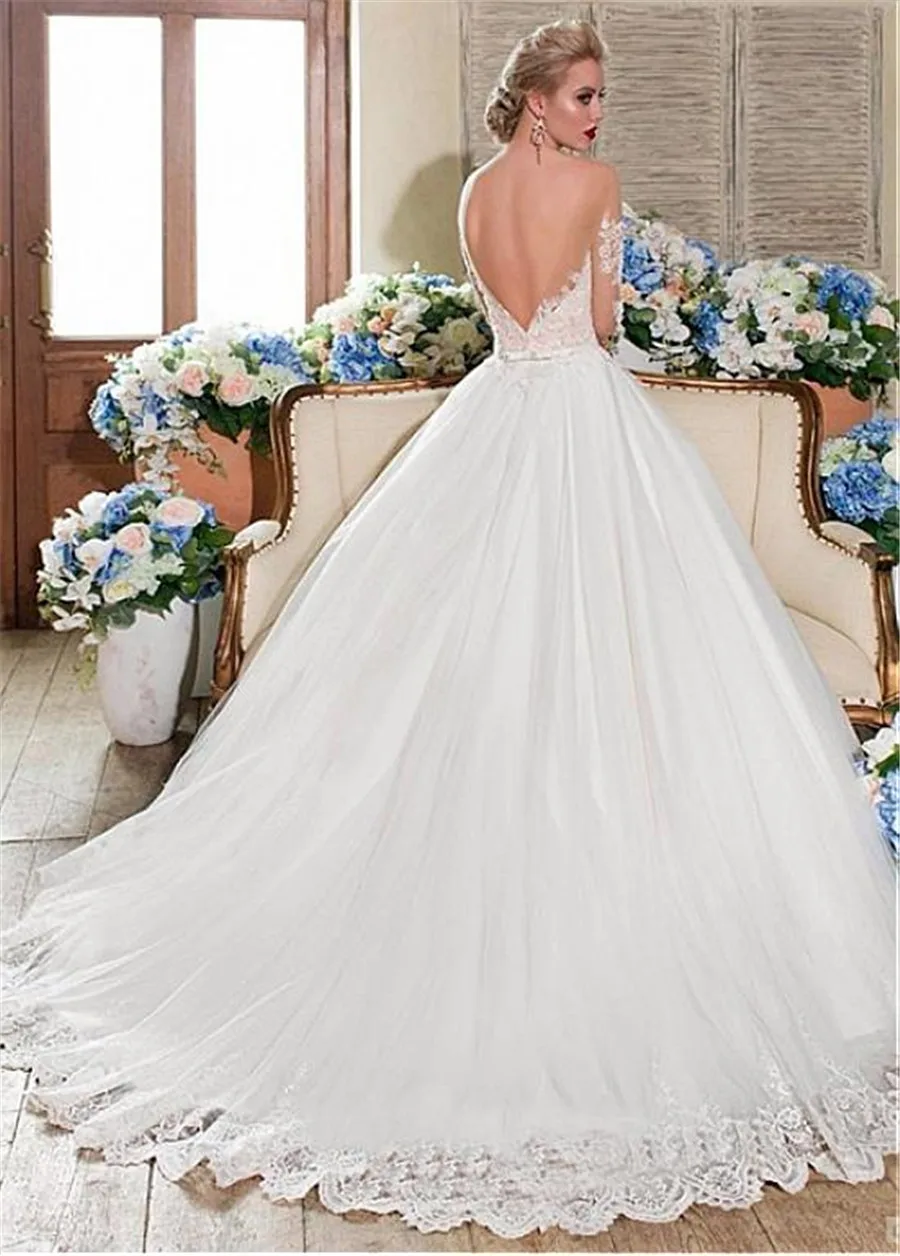 

Sexy White Backless Tulle Scoop Long Sleeves Ball Gown Wedding Dress Robe De Mariee Sofuge Boho Dubai Arabic Abiti Da Sposa