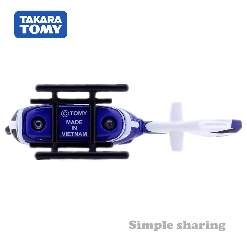 TAKARA TOMY TOMICA No.104 KAWASAKI BK117 D 2 вертолет модель 1:167 литый под давлением миниатюрный