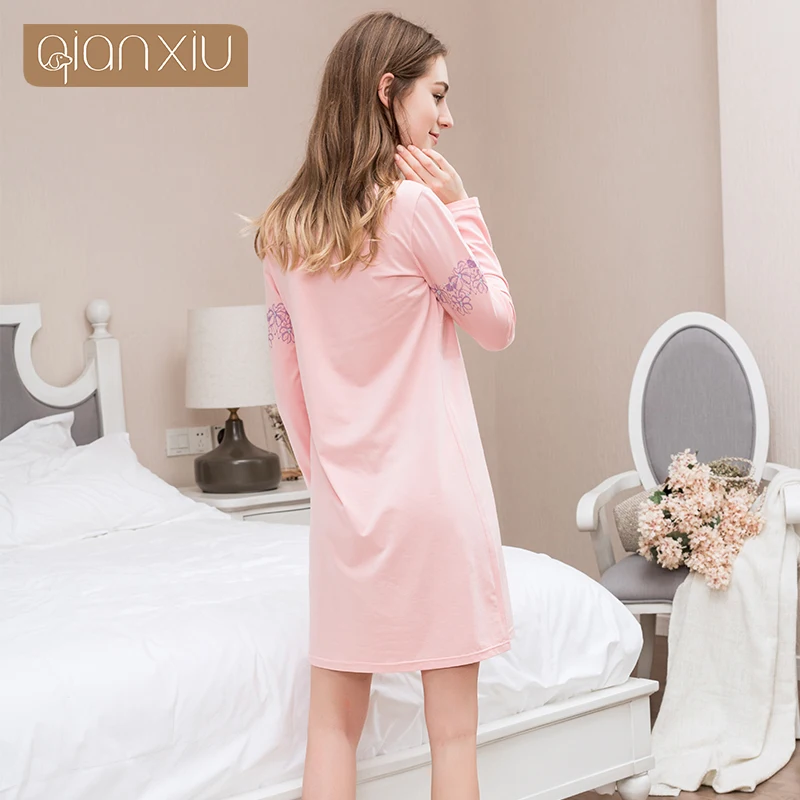 Qianxiu ночная рубашка для Для женщин с длинным рукавом длиной до колен пижамы из