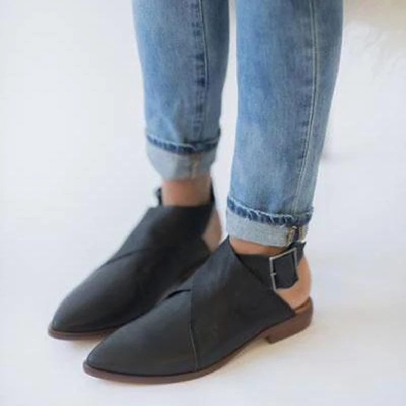 Сланцы женские на плоской подошве заостренный носок сандалии для отдыха