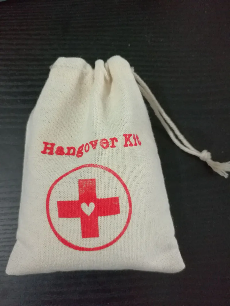 

Hangover Kit Wedding Favor Drawstring Bag 12x15cm(4.75"x6") 15x20cm(6"x8") Pack of 30 Cotton Gift Packaging Pouch