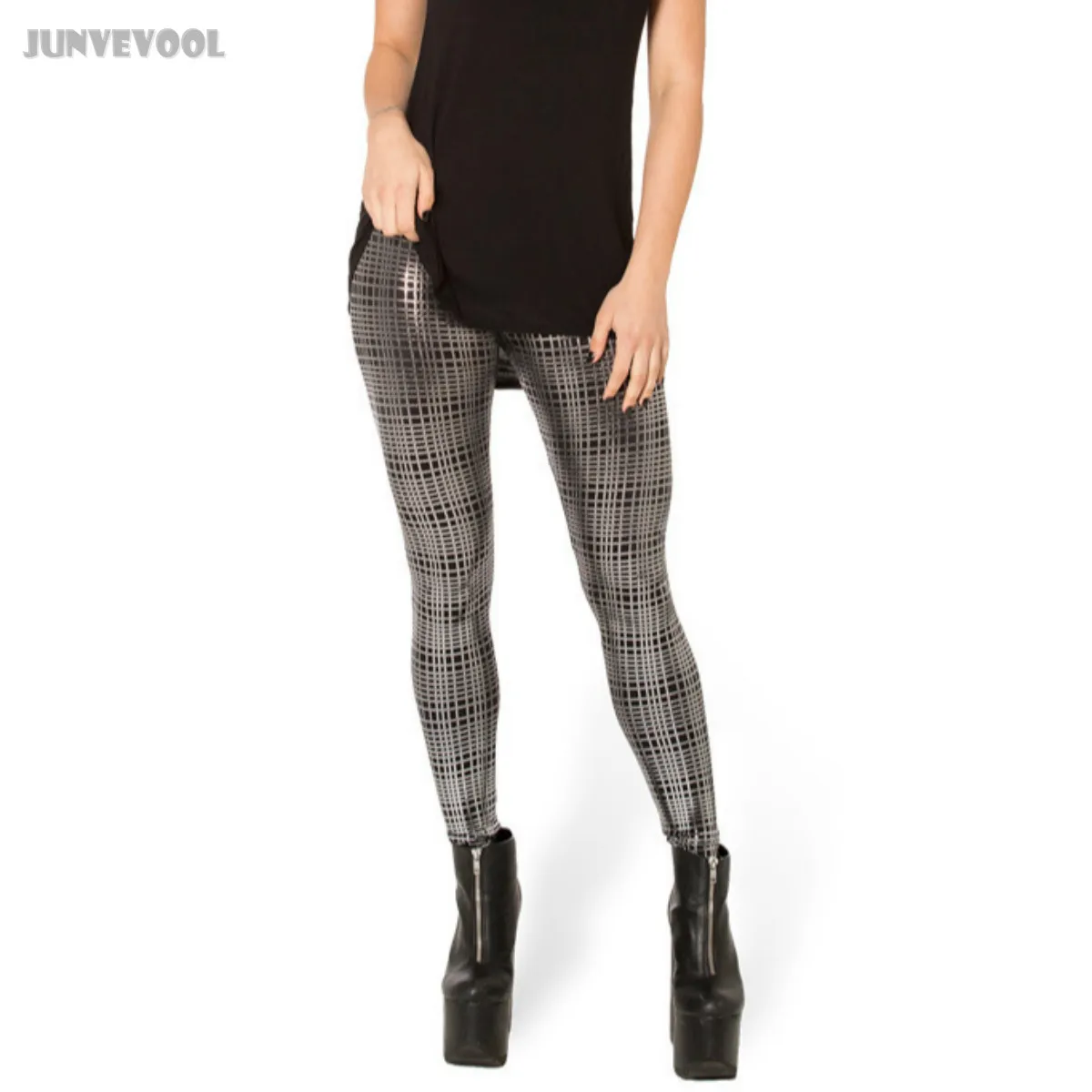 Черные блестящие женские брюки леггинсы модные с 3D принтом в сетку мокром видом