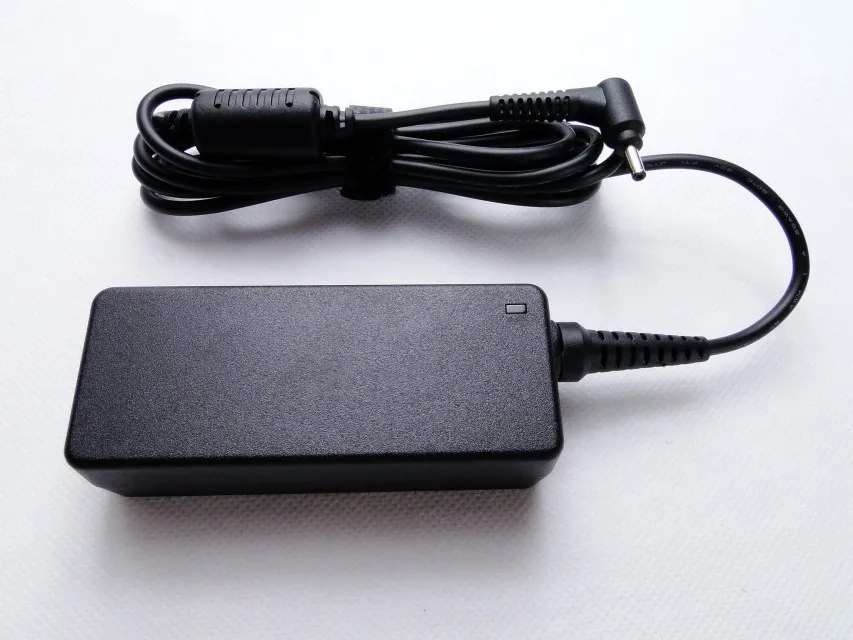 Free Shipping 40W 19V 2.1A Original Mini Laptop AC Adapter For Samsung With 3.0*1.0mm DC Connector PA-1400-14 | Электроника