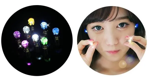 4 шт. = 2 пары модных носков дизайн Стад Серьги игрушки Красочный светодиодный свет