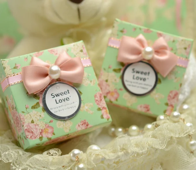 20 шт Топ светло-зеленый квадратный стиль Цветочные Свадебные сувениры конфетные