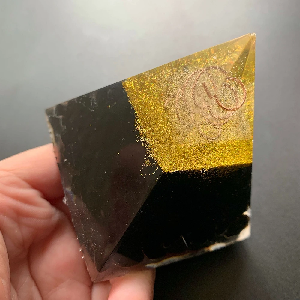 Природные черные обсидиановые бусины кристалл каменная Пирамида Orgonite