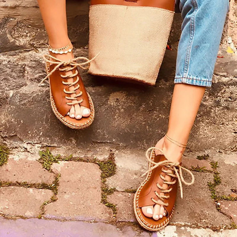 Шлепанцы VTOTA женские кожаные на платформе шнуровка сандалии пляжные тапочки