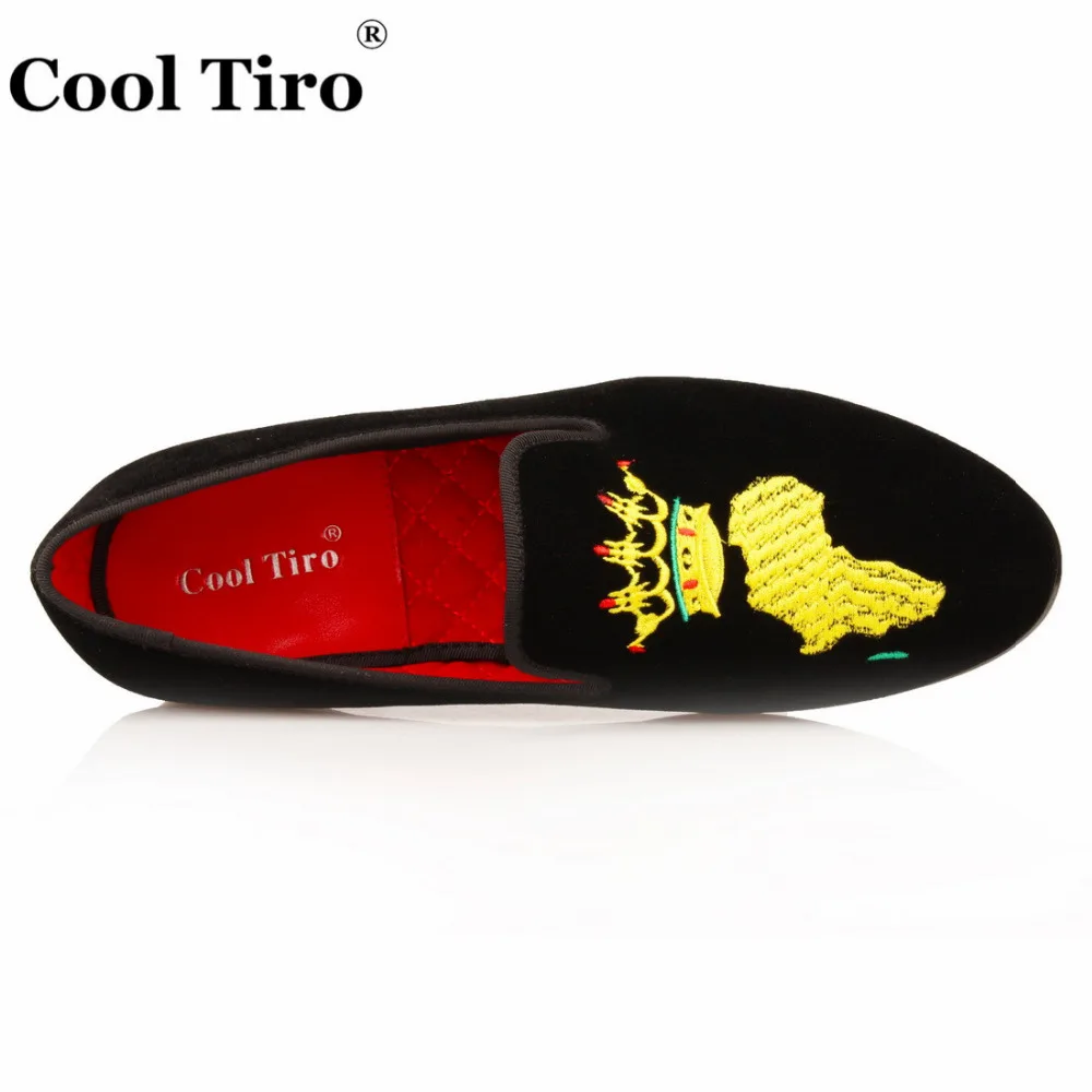 Мокасины мужские бархатные с вышивкой модные туфли в африканском стиле без