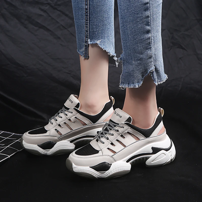 Кроссовки женские босоножки Новинка 2019 года сезон лето сетчатая обувь красного и