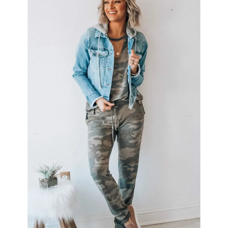 Женский спортивный костюм из 2 предметов камуфляжный Топ армейского зеленого