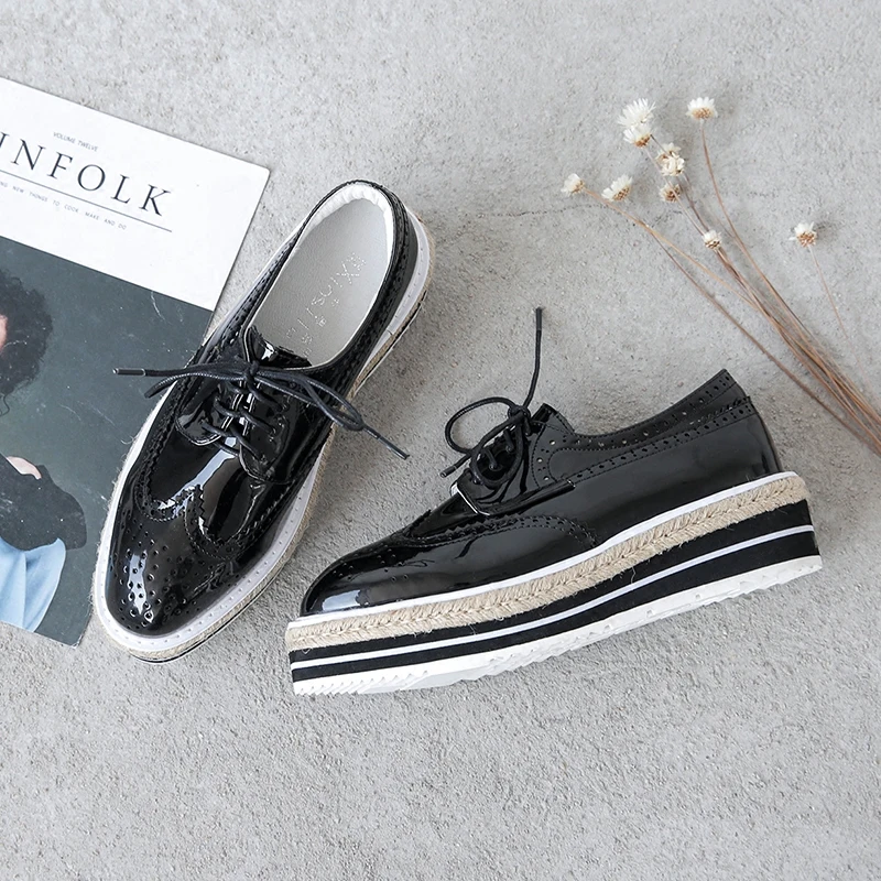 Прямая поставка Туфли на плоской подошве со шнуровкой Женские туфли оксфорды