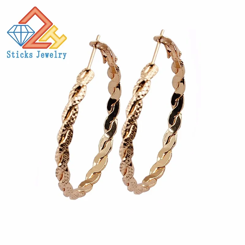 

Modern Minimalism C-Shaped Fashion Twist Hoop Ear Charms Three Color Plating Can be Optional