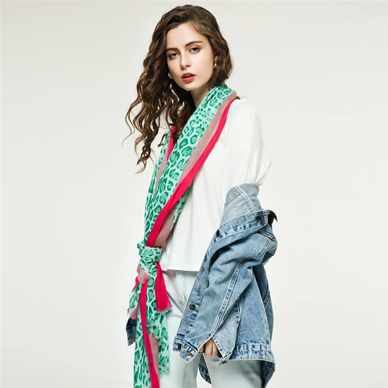 Luxury Brand Green Red Stripe Oblong Wrap Shawl Female Sexy Leopard Print Cotton Scarves Brown Colleye Neckchief Bandana YG785 |