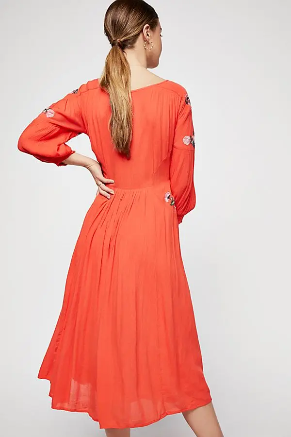 

S-XL Harajuku Vintage Women Flower Embroidery Bohemian Loose Long Dresses 2019 Summer Womans Deep V Neck Boho Maxi Long Dress