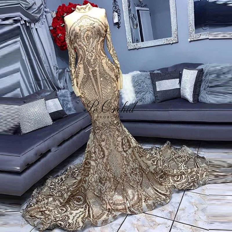 Фото Женское вечернее платье с длинным рукавом и блестками PEORCHID цвета шампанского