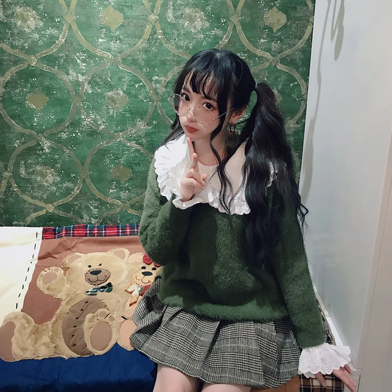 Женский свитер в стиле Лолита темно-зеленый теплый пушистый античном Ярко-белый