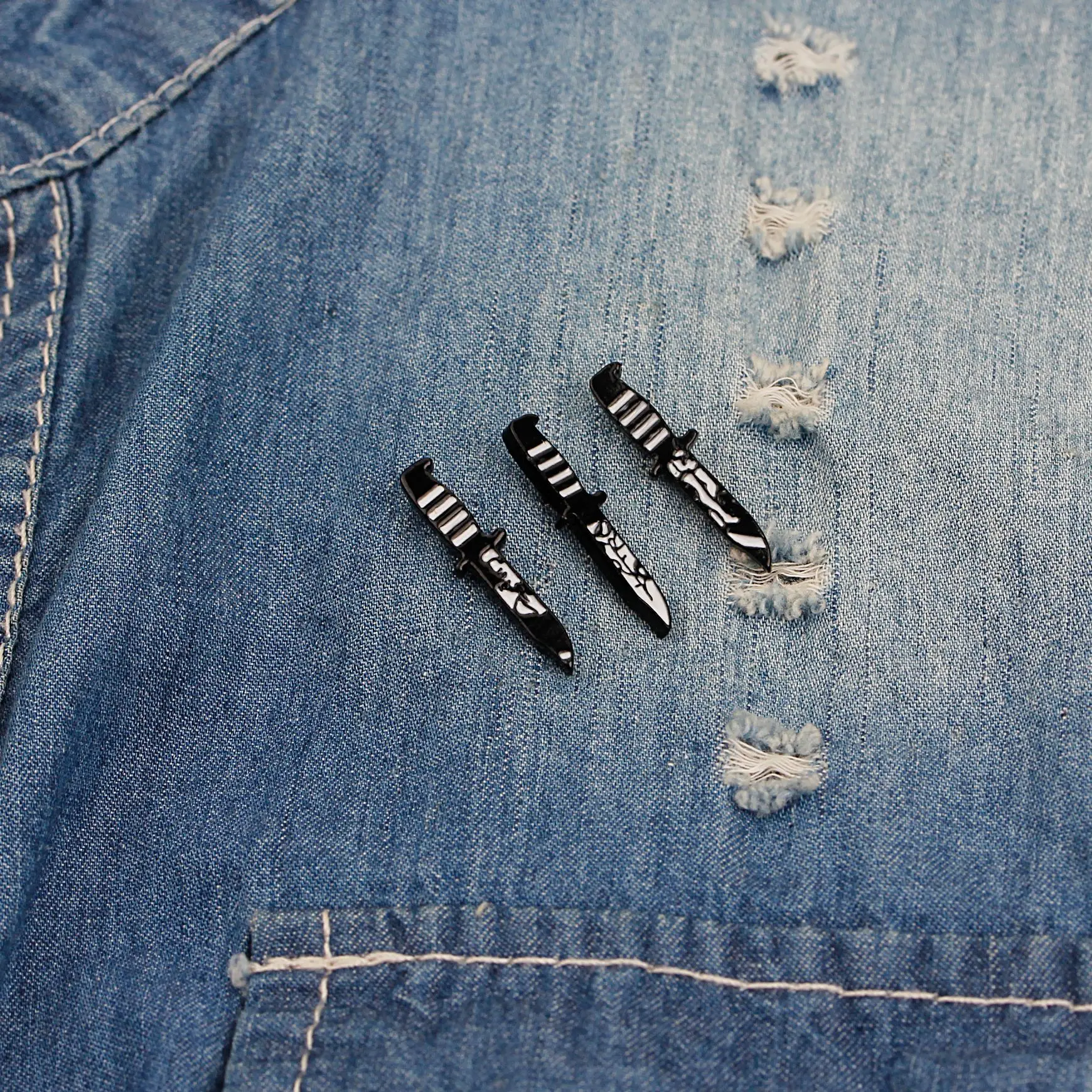 Punk Black Knife Paper Safety Pin Brooch Enamel Cap Backpack Coat Collar Lapel Badges 3pieces/set | Украшения и аксессуары