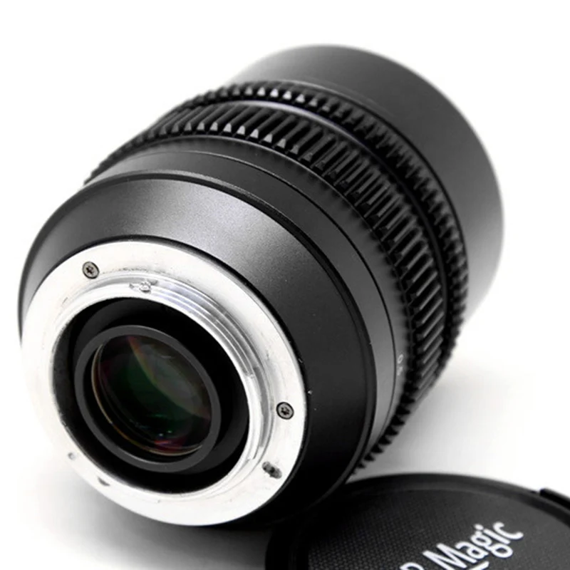 Объектив SLR Magic Cine 35 мм T0.95 Mark II Hyperprime для установки на четыре четверти |