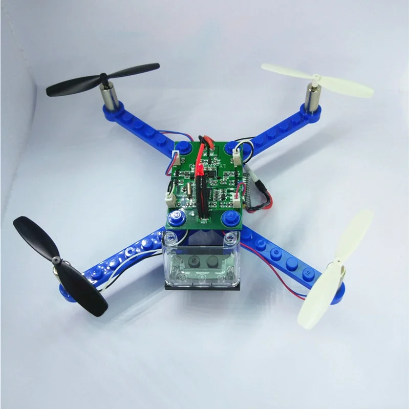 Building Block Quadcopter 3d Diy Кирпичи мини дроны игрушки для детей Rc собраны модели Drone