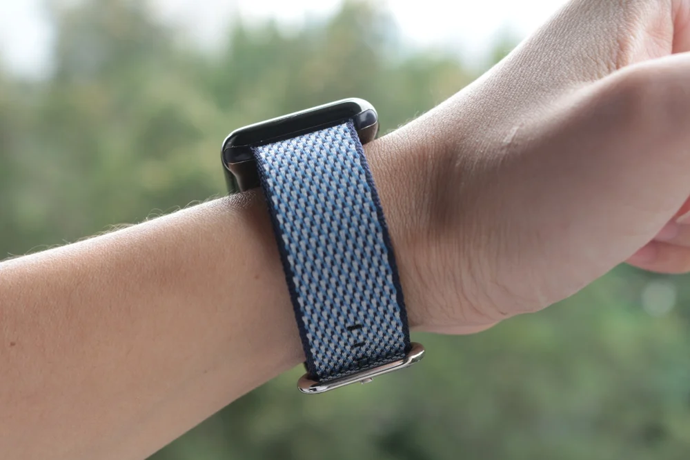 URVOI ремешок для Apple Watch series 5 4 3 2 1 тканая нейлоновая ткань-как на ощупь ремешок для iWatch new pride edition Классическая пряжка