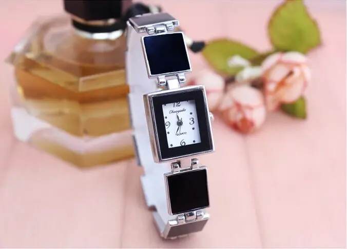 

2017 New chaoyada Luxury Brand Quartz Women Watches Diamond clock Bracelet Ladies Dress Gold Wristwatch with Gift Box female