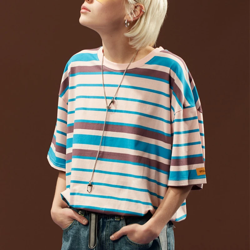 Мужская футболка в полоску Dark Icon Повседневная стиле хип хоп с вырезом лодочкой