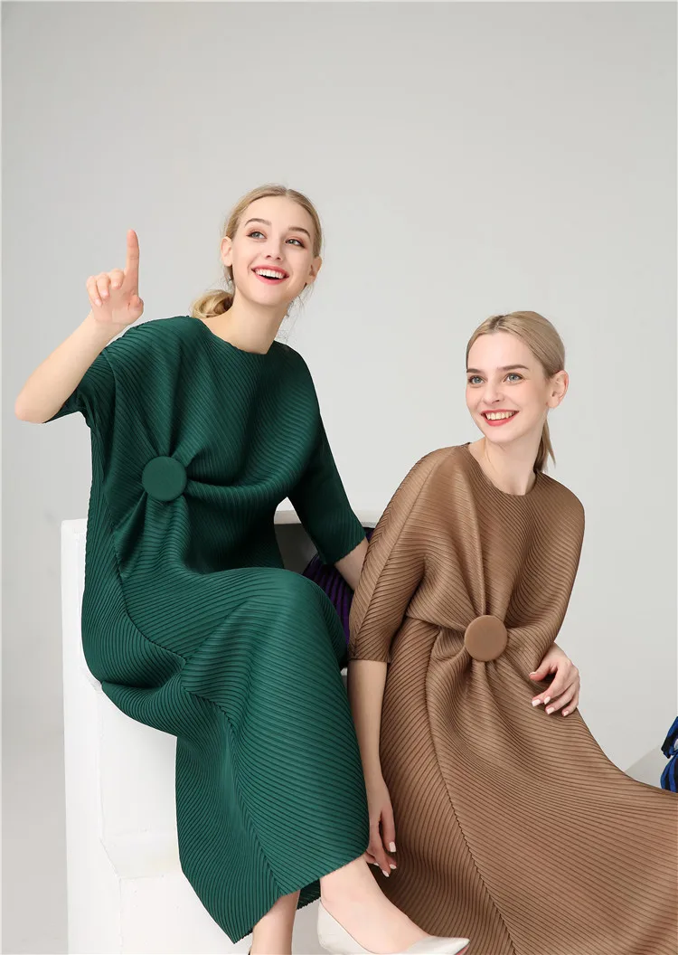 Горячая Распродажа Miyake модное платье с коротким рукавом и блестками круглым