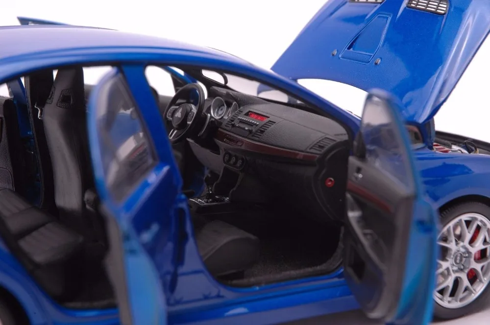 1:18 литая модель для Mitsubishi Lancer EVO X 10 BBS колеса синий сплав игрушечный автомобиль миниатюрная коллекция подарки Эволюция