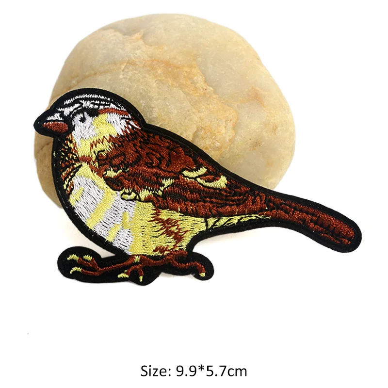 Flower Bird Butterfly Goldfish Embroidered Patches For Clothing DIY Stripes Applique Clothes Stickers Iron On Patches Badges - Цвет: 7