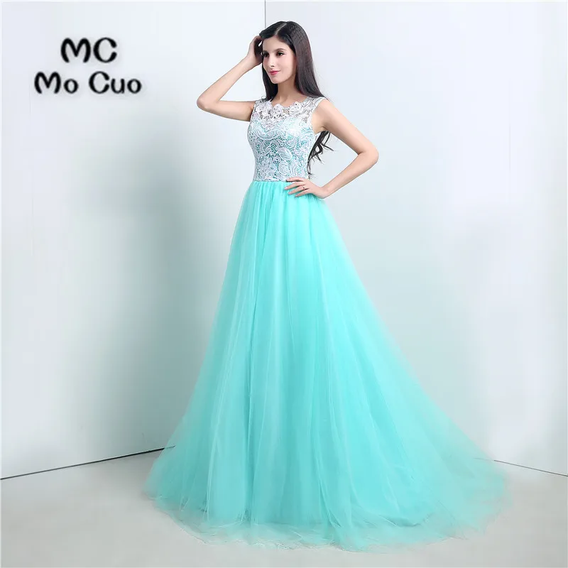 Женское вечернее платье с кружевом длинное темно синее аппликацией на пуговицах