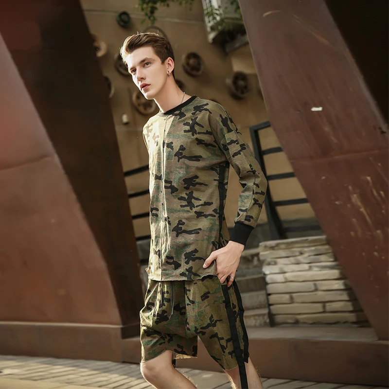 Футболка мужская камуфляжная с длинным рукавом модная тенниска в стиле хип хоп