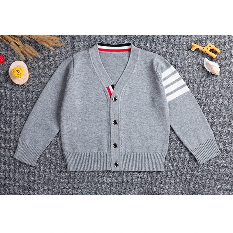 Серый BEKE MATA Baby Cardigan Boy Autumn NEW England Style Long Sleeve Toddler Boys Sweaters Cotton Knitted Tops Clothes 1-6Y - Цвет: Серый