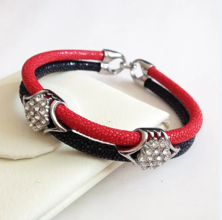 black red silver Модные ювелирные изделия 5 мм черный синий ската браслет с высоким качеством 316L нержавеющая сталь Пряжка натуральная кожа браслет для мужчин - Окраска металла: black red silver