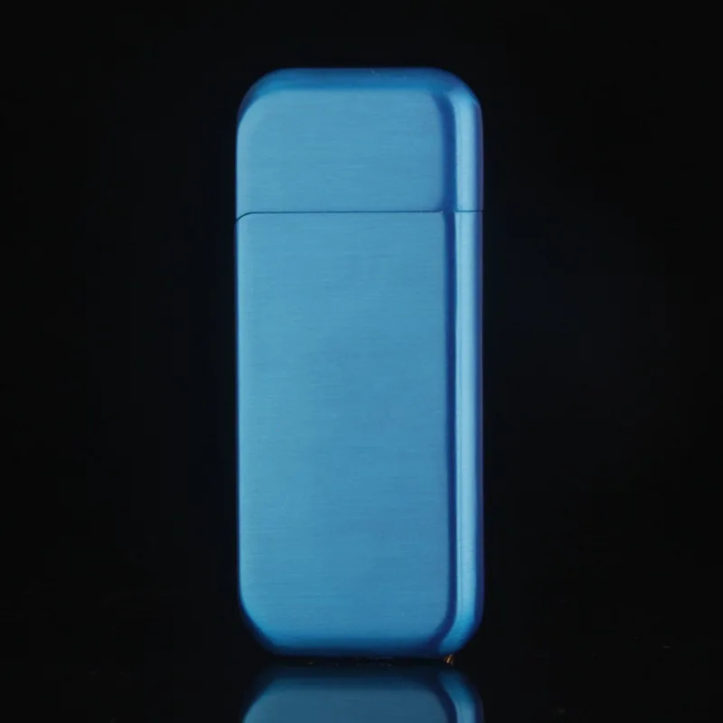 Комплект из 2 предметов разных цветов ветрозащитная Бутановая Зажигалка как