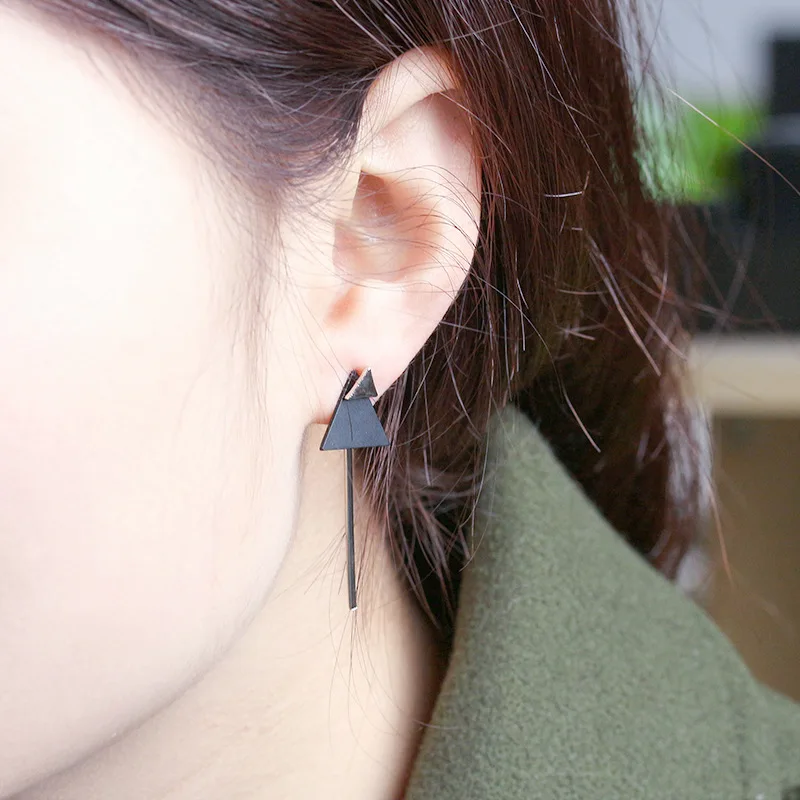 Двойные треугольные серьги-гвоздики черные золотые серебряные Длинные