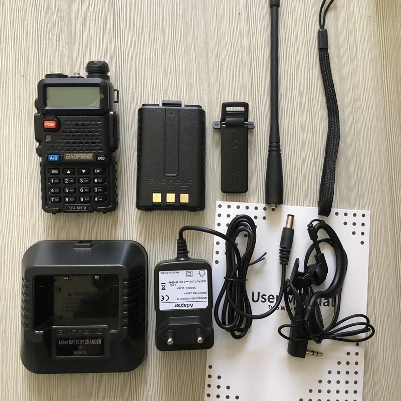 Baofeng UV 5RIII портативная рация трехдиапазонный 136 174 МГц 200 260 400 520 дальний