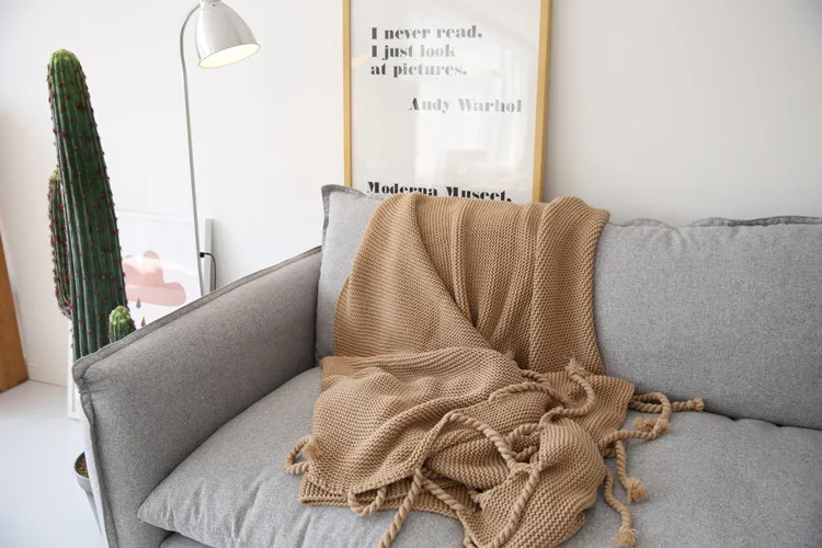 Повседневное клетчатое вязаное одеяло в скандинавском стиле с кисточками