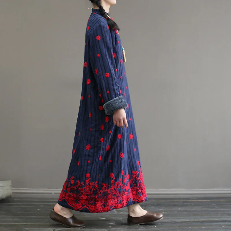 

Nefeilike Plus Velvet Women Embroidery Floral Dress Vintage High Quality Robes Winter Stand Button Fleece Warm Women Cloth Dress