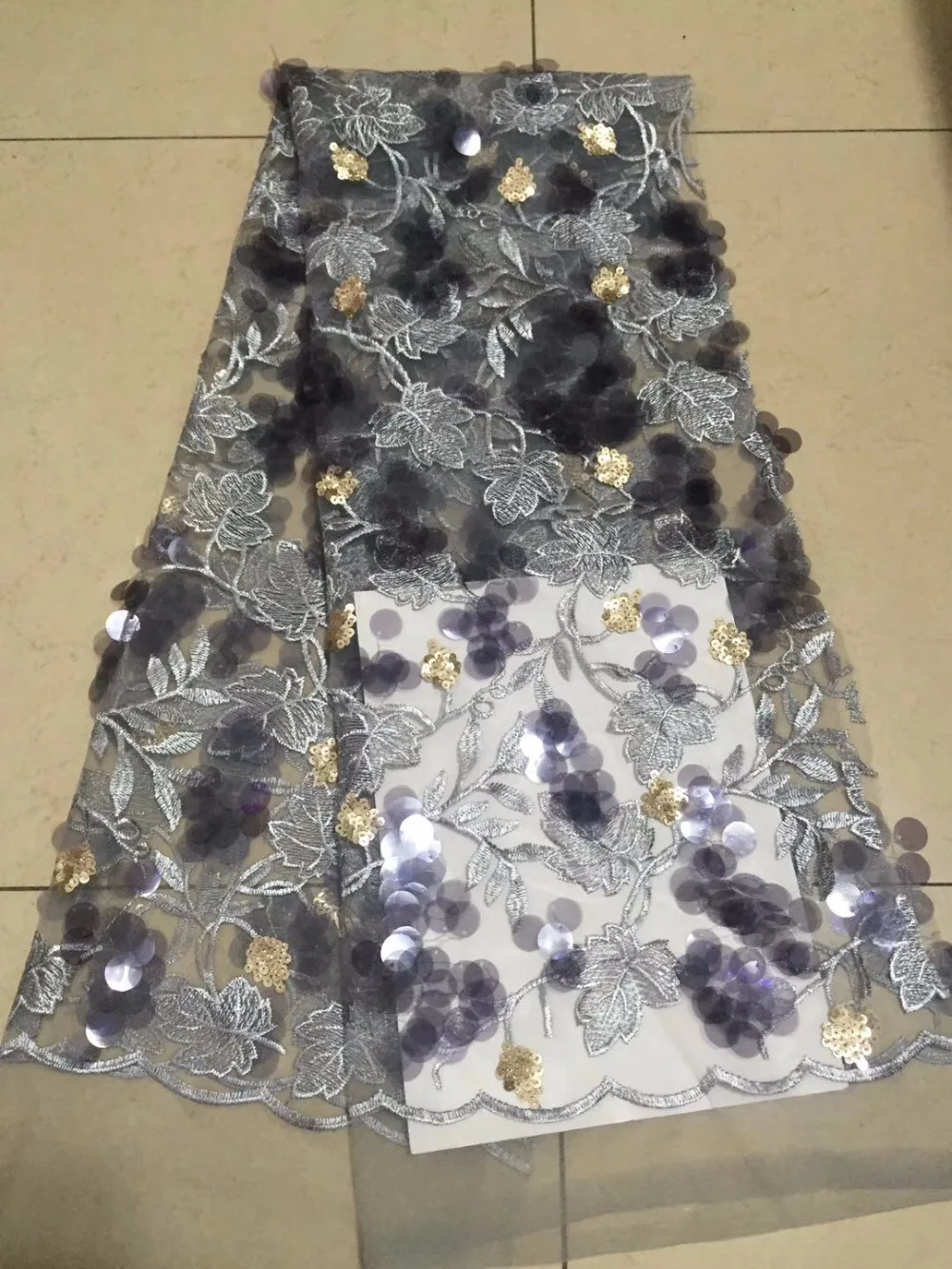

Latest African 3d Lace Fabrics Embroidered French Sequins Lace Fabric 2018 Nigerian French Net Lace Fabrics A088-3
