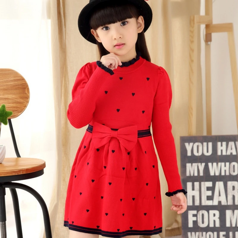 Вязаные платья с сердечками для девочек свитер принцессы трикотажные школьные