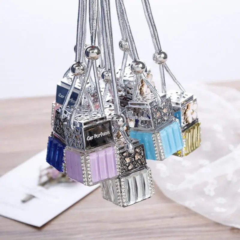 

Car perfume pendant Crystal perfume bottles Rear view mirror Car air cleaner Lady perfume bottle Empty bottles F20172193