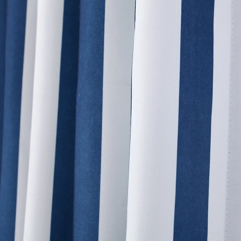 Современные светонепроницаемые занавески в полоску горошек с синими точками