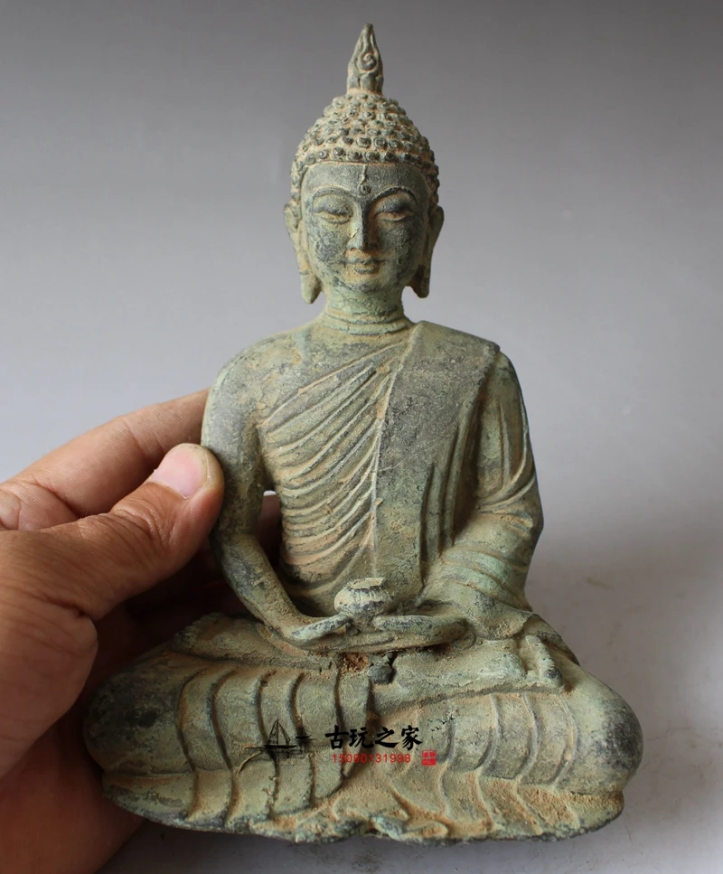Hot-selling ancient Chinese bronze collection Village Sakyamuni Buddha statue high 17CM free shipping
