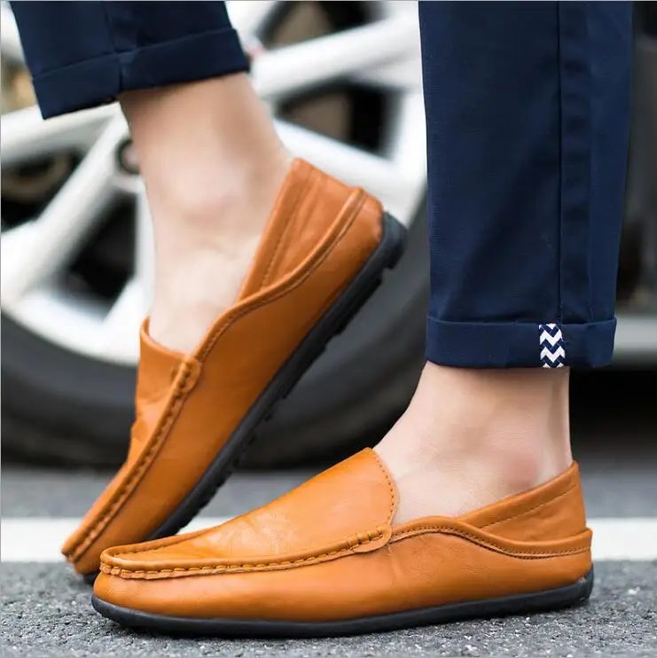 2018 slip on casual men loafers spring and autumn mens moccasins shoes Patent leather men's flats driving | Обувь