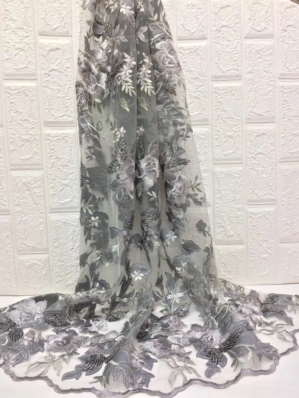 High grade Free shipping new arrival African sequins lace fabric with beautiful embroidery 5 yards/lot for making dress! JSD002 | Дом и сад
