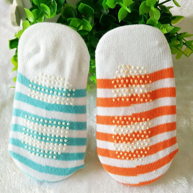 Кроссовки-носки Cartoon Unisex для малышей с резиновой подошвой против скольжения для девочек/мальчиков из хлопка на лодочке.