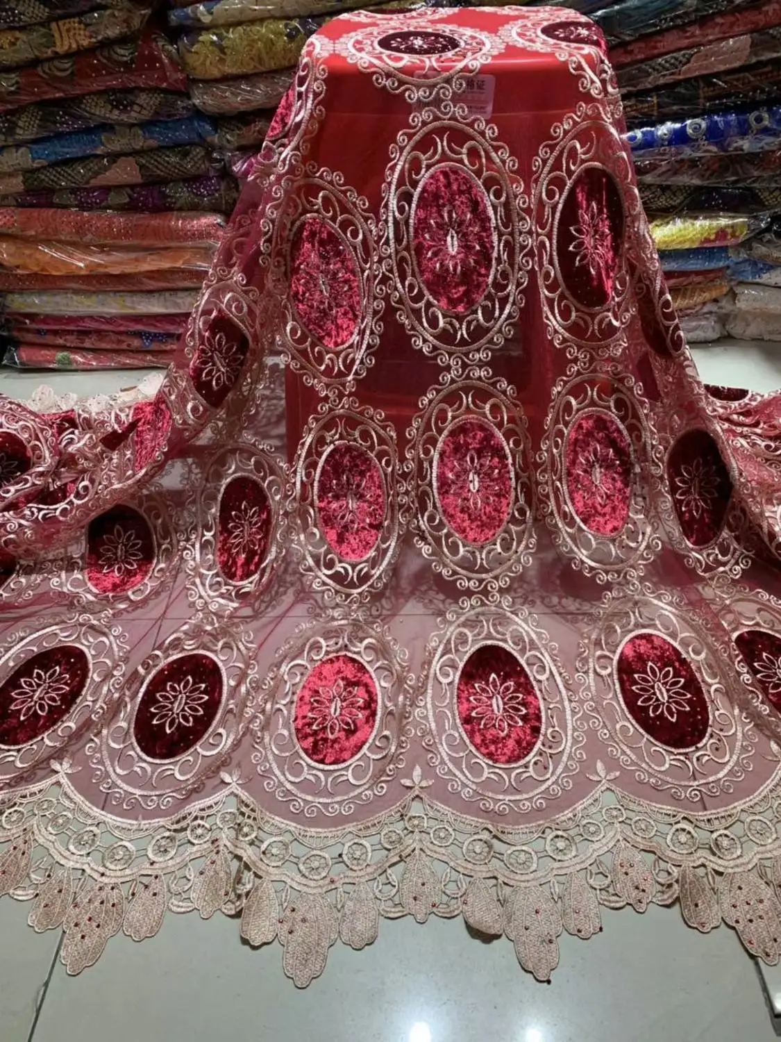 Новинка 2019 бархатная гипюровая кружевная ткань с камнем красивая