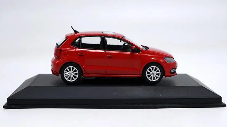 1:43 Масштаб сплава модели автомобилей, высокая моделирования Новые Polo Машинки Игрушки, металлические diecasts, Коллекция игрушечных автомобилей