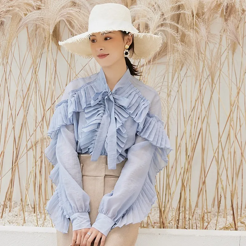 Женская блузка с бантом TWOTWINSTYLE летняя однотонная длинным рукавом и оборками