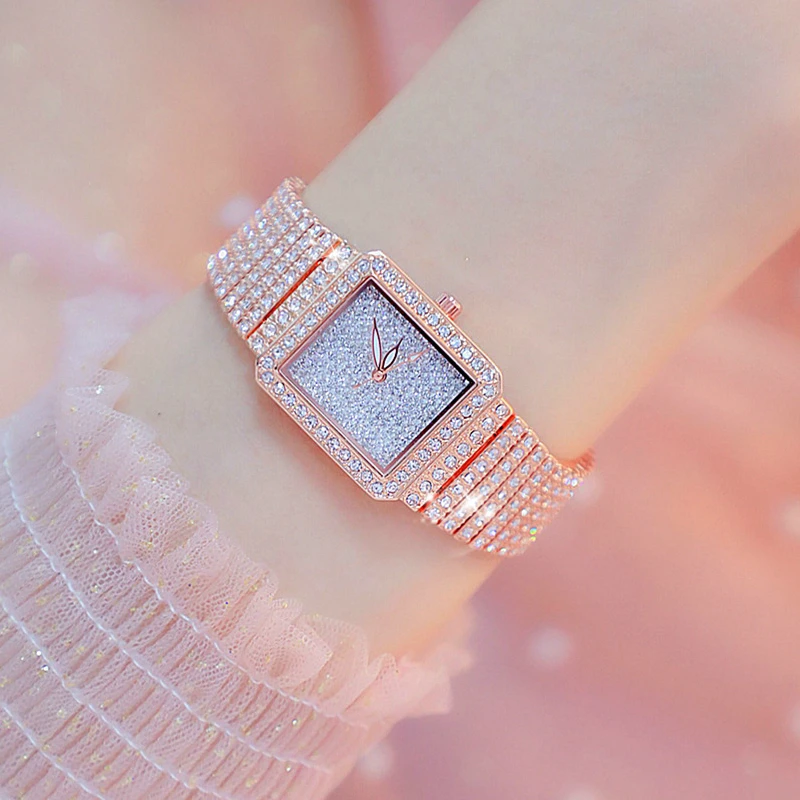 Роскошные женские часы со стразами 2019 элегантные кварцевые от известного бренда